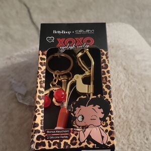 Betty Boop Gold Eyelash Curler with Red Keychain